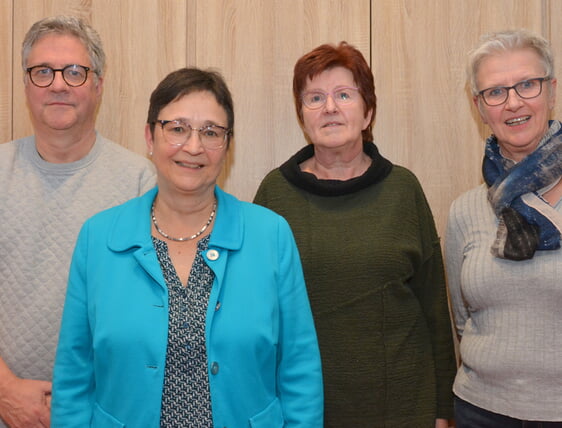 Der Vorstand besteht weiter aus Axel Schulzke (1. Vorsitzender), Annette Wilk (Kassiererin), Gerlinde Gerhard (Schriftführerin) und Brigitte Hilbrandt (2. Vorsitzende). Foto: Wolfgang Teipel