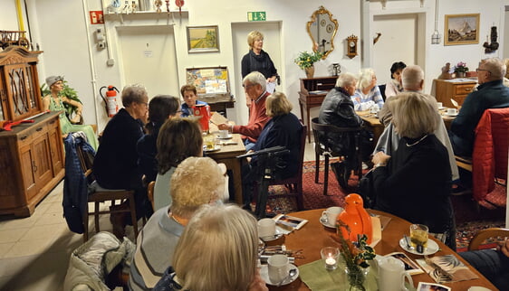 30 Helferinnen und Helfer nahmen am Ehrenamts-Empfang der Tafel teil (Foto: Wolfgang Teipel)