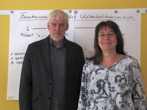Frank Horstmann und Sabine Schneider sind seit weit über 20 Jahren für suchtkranken Menschen und ihren Angehörigen im Einsatz (Foto: DW)