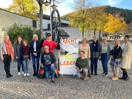 Die Gesprächsrunde gegen häusliche Gewalt stellte kürzlich ihre Aktivitäten im November vor. Foto: Stadt Plettenberg